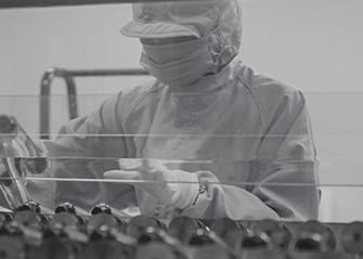 医薬品製造ラインオペレーター（正社員紹介）